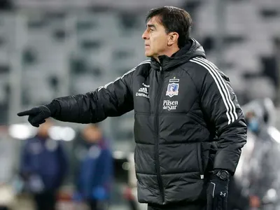Gustavo Quinteros y la goleada de Colo-Colo bajo la lluvia: “Fue un partido bárbaro”