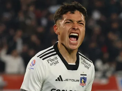 Es oficial: Cristián Zavala no sigue en Colo-Colo y fue presentado en su nuevo equipo