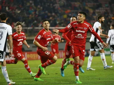Lo festejan como un título: La burla de Ñublense hacia Colo-Colo que se viralizó en Tik Tok