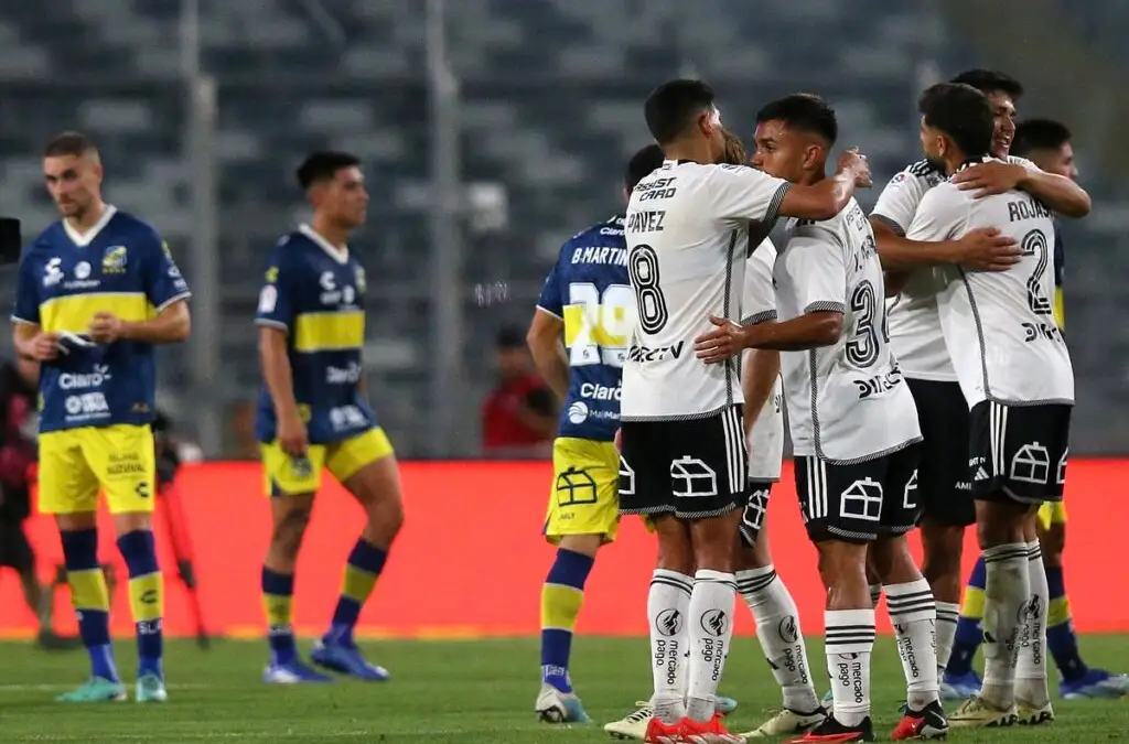El año pasado el Cacique logró un 4 a 1 ante los ‘Oro y Cielo’ en la Ruca. Foto: Javier Salvo/Photosport.