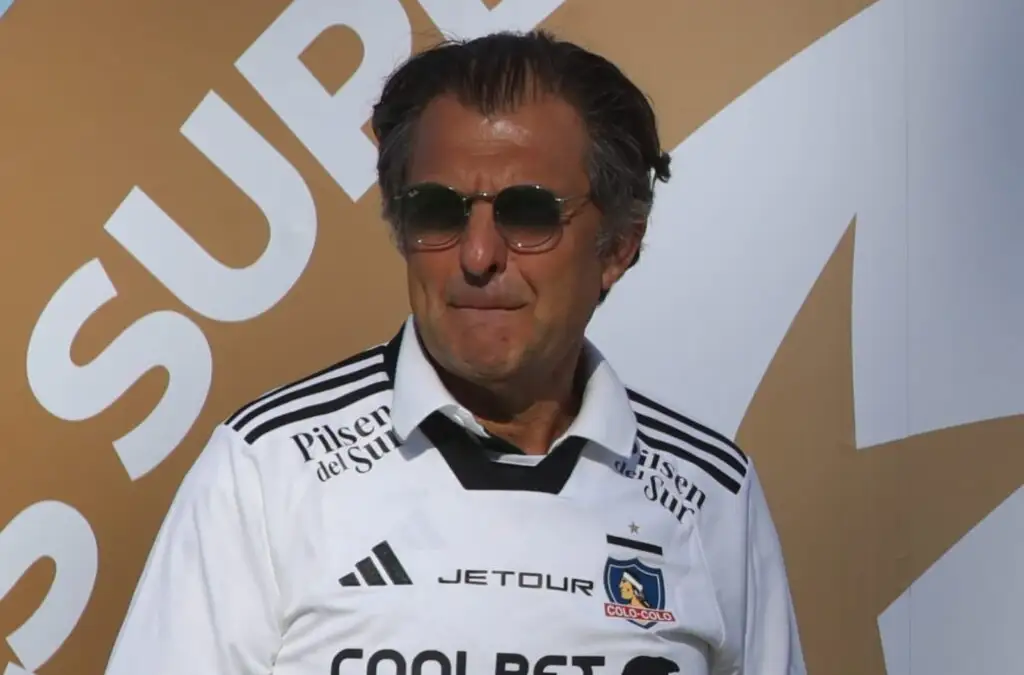 Aníbal Mosa defendió el precio de los abonos de Colo-Colo para 2025.