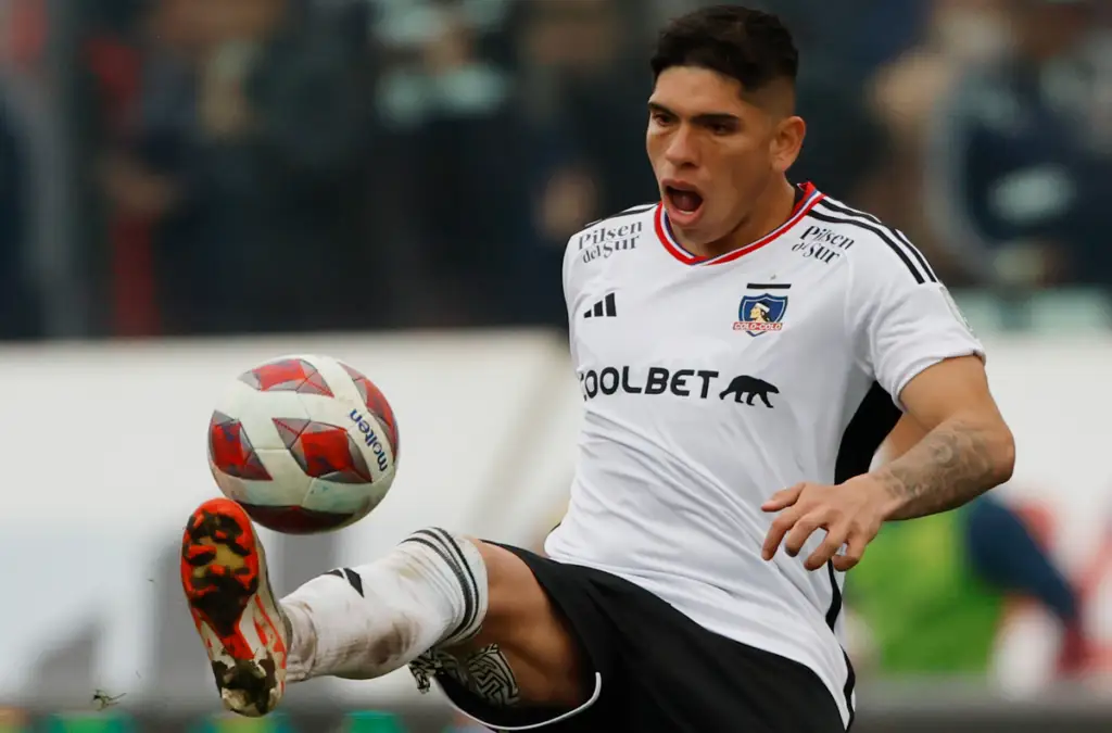 Carlos Palacios fue nombrado como unos de los jugadores más importantes de Colo-Colo.