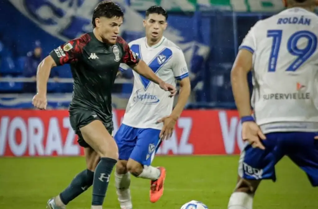 Ante el ‘Fortín’, el volante fue escogido por cuarta vez como MVP del partido.