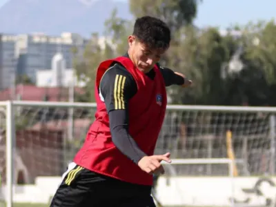 ¿Qué pasó con Juan Pablo Canales, el sorpresivo refuerzo que fichó Colo-Colo desde Tercer División?
