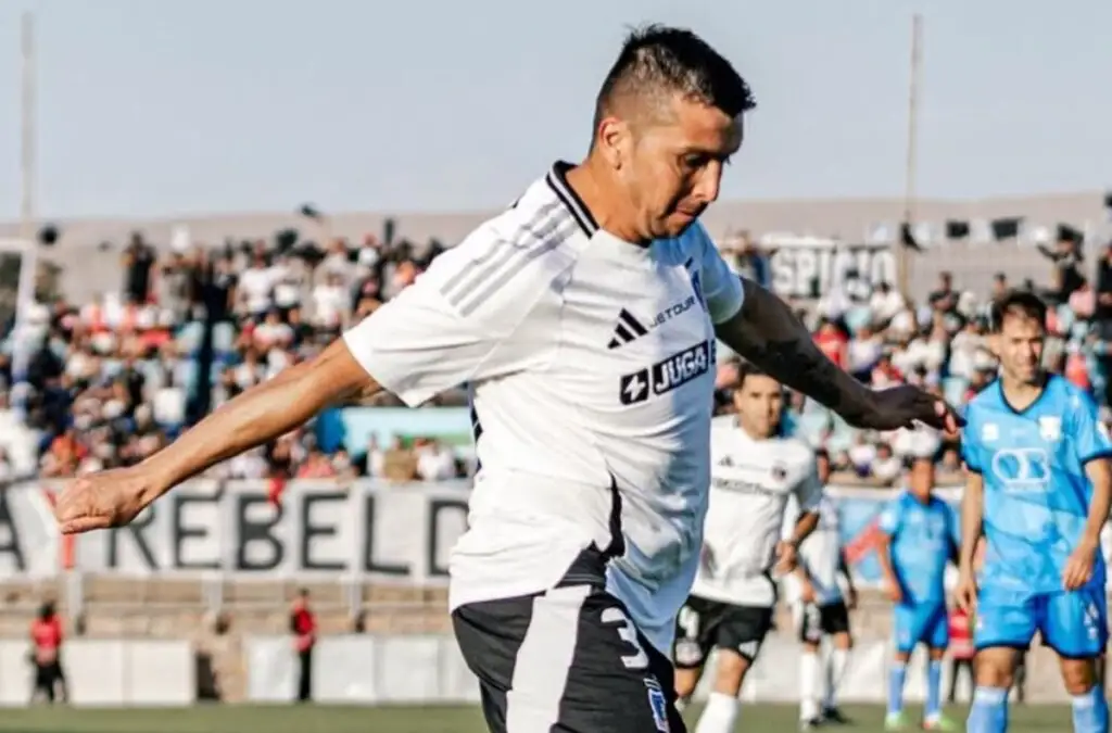 Gonzalo Fierro quiere seguir jugando con Colo-Colo