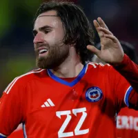 La furia de periodista chileno luego de las declaraciones de Ben Brereton por empate ante Colombia