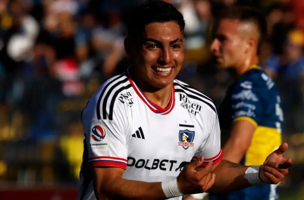 Jordhy Thompson reveló que volvería gratis a Colo-Colo.