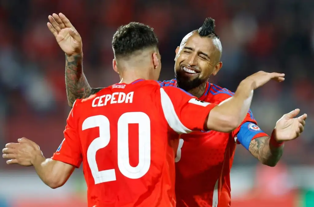 Arturo Vidal y Mauricio Isla fueron liberados de la Selección Chilena.