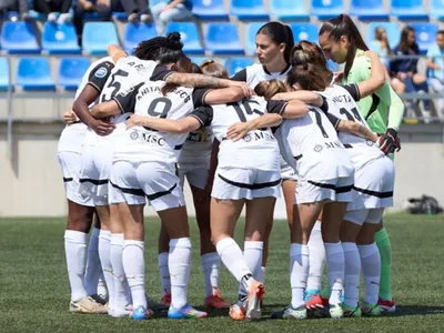Brilla en Europa: Ex figura de Colo-Colo Femenino recibió importante reconocimiento pese al descenso de su equipo