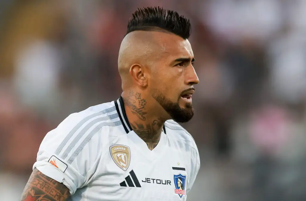 Arturo Vidal le abrió la puerta a salir del mediocampo para probar otras posiciones.