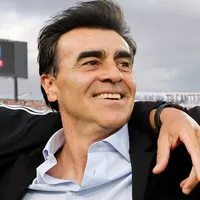 Se olvida de Colo-Colo: Aseguran que Gustavo Quinteros tiene nuevo club para seguir su carrera