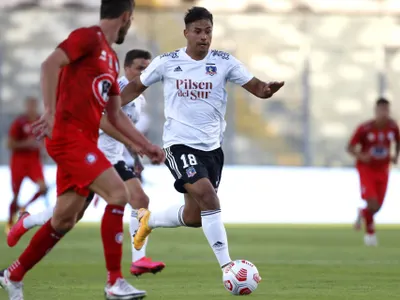 Oficial: Colo-Colo presenta formación con varios cambios