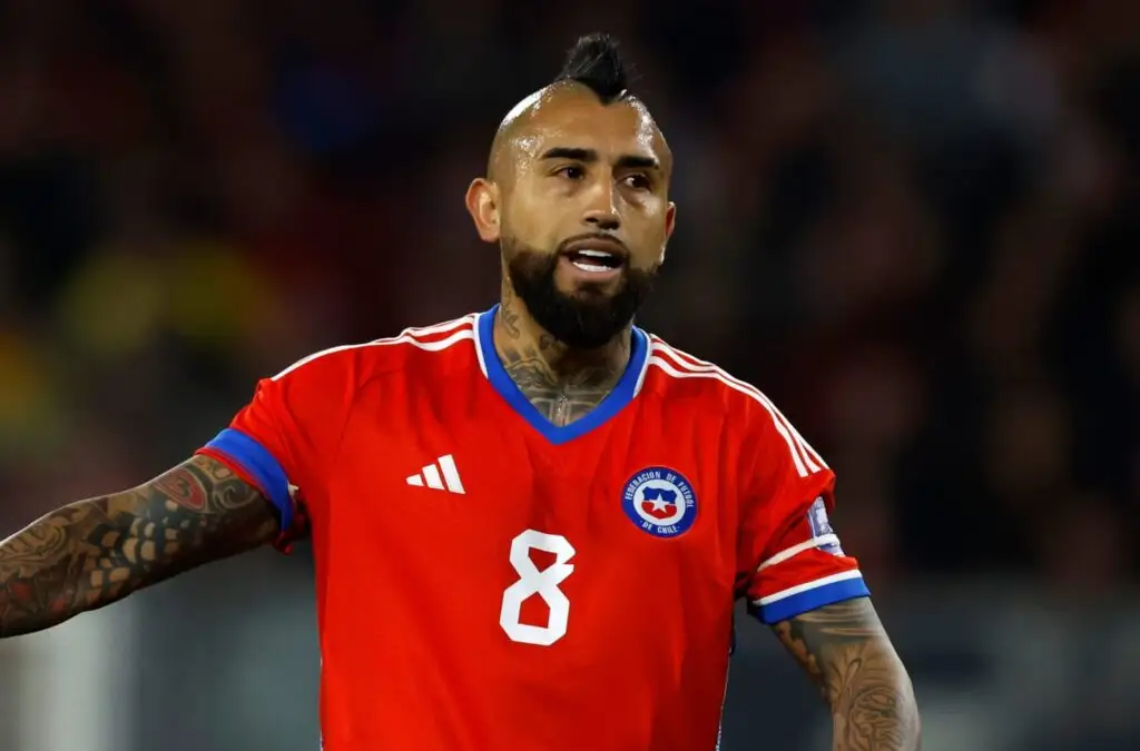 Arturo Vidal manifestó estar fuera de la consideración de la Selección Chilena por todo este periodo.