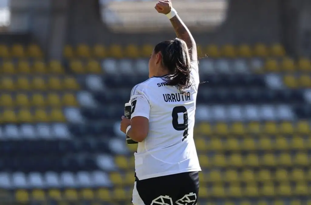 Colo-Colo alcanzó los 51 puntos y es líder en el torneo femenino.