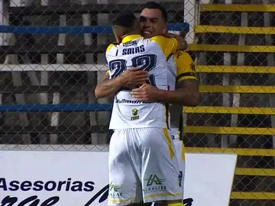 Paredes figura: El gran presente de los ex Colo-Colo en Coquimbo Unido