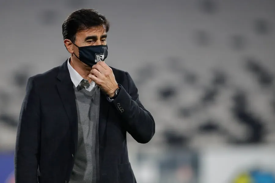 Quinteros reconoce que fue contactado por San Lorenzo: “Un agente me llamó,  pero estoy cómodo en Colo Colo” - La Tercera
