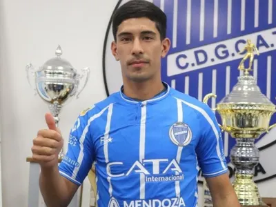 «Nadie habló con nosotros»: Lanzan dura advertencia a Colo-Colo por el fichaje de Salomón Rodríguez