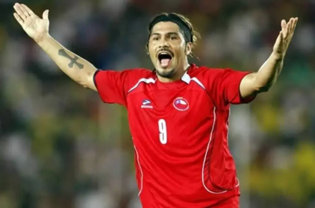 Reinaldo Navia pudo reforzar a Colo-Colo en 2007.