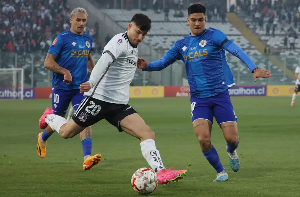Alexander Oroz ya estaría recuperado de su lesión.
