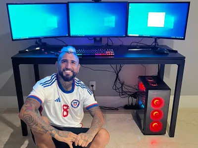«Ya no debería ser ni clásico»: Arturo Vidal ningunea a los hinchas de la U y defiende a Reinaldo Rueda