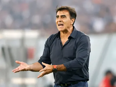 ¿Arriesga sanción? Gustavo Quinteros barre con la ANFP por la reprogramación del duelo ante Huachipato: «No entiendo…»