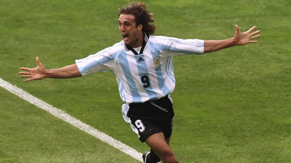 Johnny Herrera comparó a Damián Pizarro con Gabriel Batistuta.