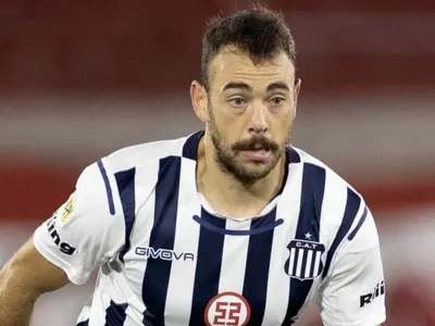 Revelan el verdadero monto que debe pagar Colo-Colo para fichar a Matías Catalán