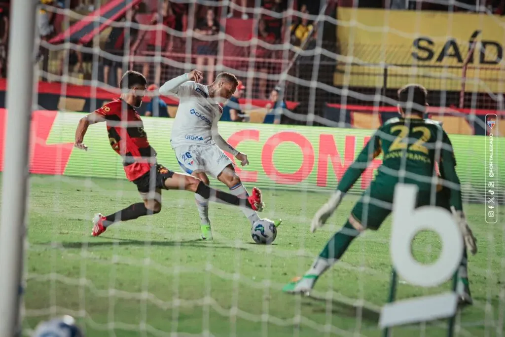 Sport Recife vs Fortaleza por el Brasileirao.