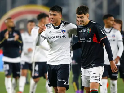 Revelan el nombre de goleador del fútbol chileno que podría llegar a reforzar Colo-Colo