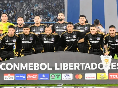 «¿Qué más tiene que pasar?»: Hinchas reprueban la actuación de jugador de Colo-Colo ante Racing