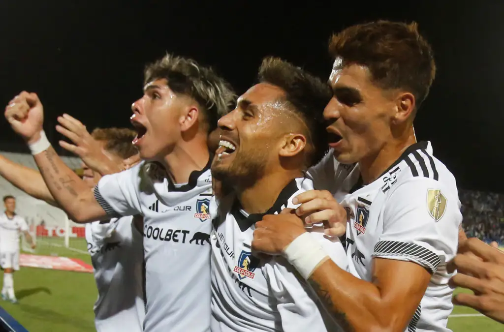 Colo-Colo se quedó con el triunfo en el primer partido ante Godoy Cruz por la Copa Libertadores.