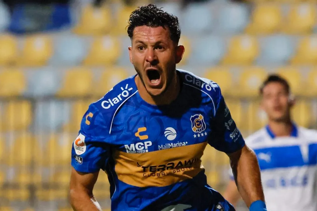González con los colores de Everton.