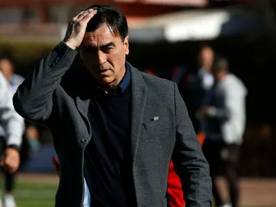 Le pasan la cuenta sus dichos: La grave denuncia contra Gustavo Quinteros que perjudica a Colo-Colo