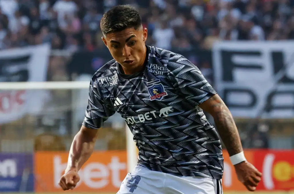 Jordhy Thompson volverá a las convocatorias con la camiseta de Colo-Colo.