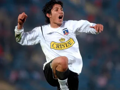 Finalista continental con Colo-Colo repasa la locura que fue compartir con Matías Fernández: “Verlo en la cancha era…”