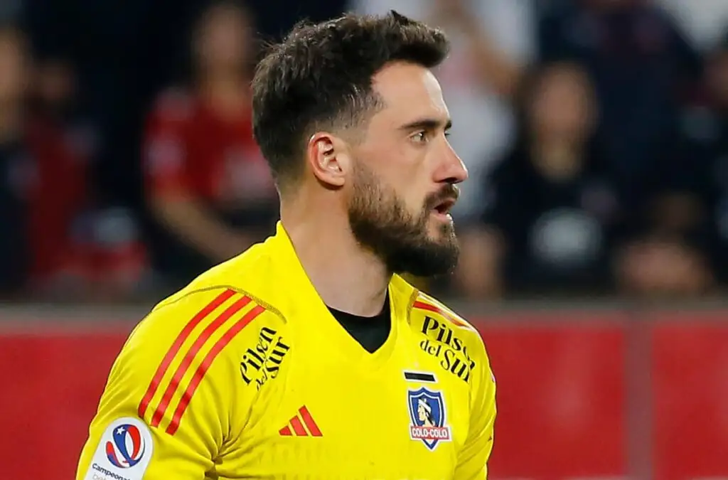 Fernando de Paul no se moverá de Colo-Colo este 2024.