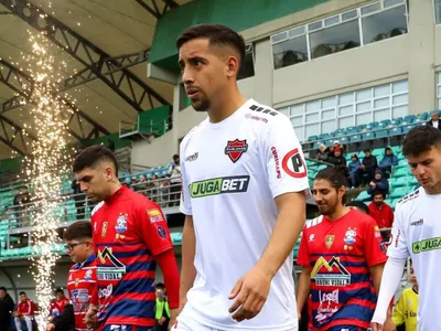 Colo-Colo lo dejó ir gratis, dio la vuelta larga y logró debutar con Ñublense por Copa Chile