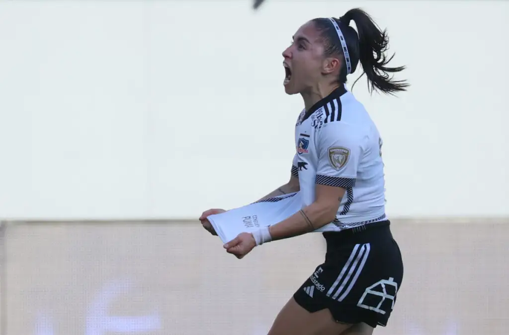 Javiera Grez renovó su contrato con Colo-Colo.