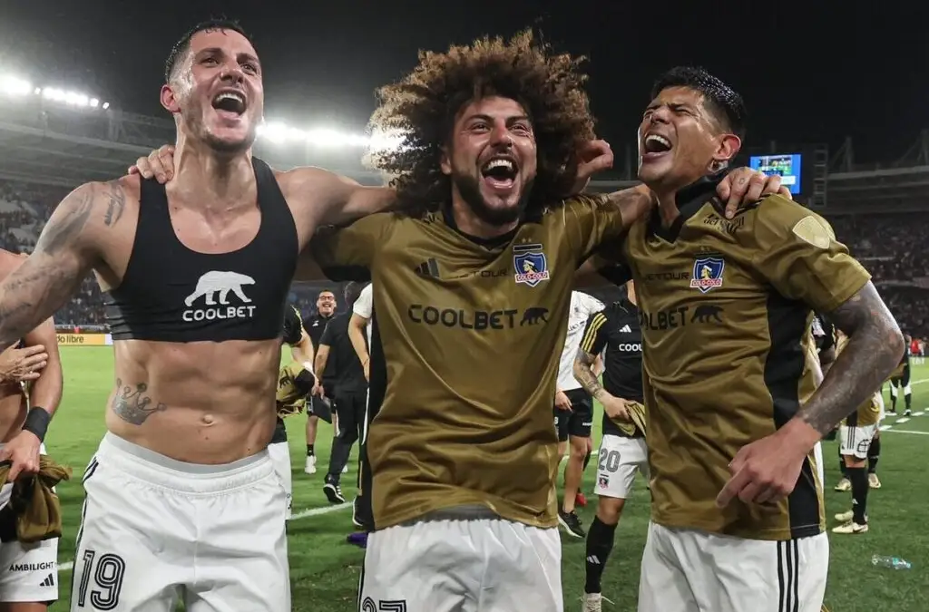 Colo-Colo enfrentará a River Plate en los cuartos de final de Copa Libertadores.