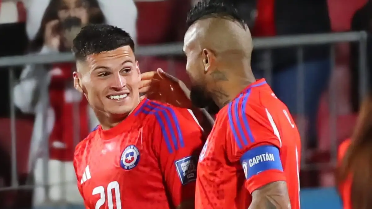Lucas Cepeda y Arturo Vidal.