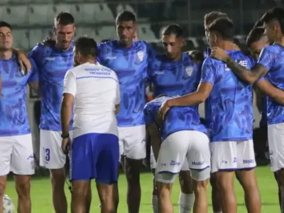 Sufre Godoy Cruz: Se confirma una pésima noticia para el rival de Colo-Colo en Copa Libertadores