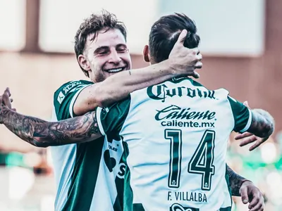 [Video] Bruno Barticciotto marca doblete en México tras reconocer su fanatismo por Colo-Colo