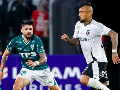 En Santiago Wanderers salen a responderle a Arturo Vidal: «El fútbol es para vivos»