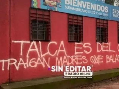 ¿Cambio de sede? Estadio Fiscal de Talca aparece con rayados contra el Superclásico en la ciudad