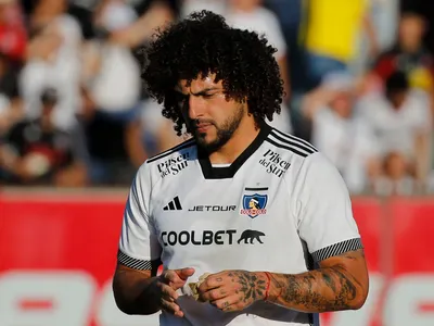 ¿Se queda? El gran detalle que definiría el futuro de Maximiliano Falcón en Colo-Colo