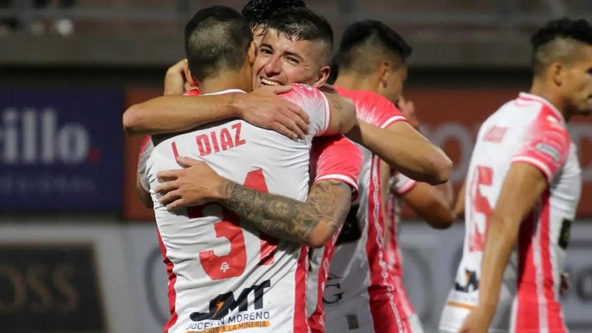 El jugador promete aguarle la fiesta a los Albos.