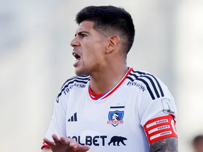 Esteban Pavez realiza fuerte autocrítica, destroza el nivel de Colo-Colo y lanza una clara exigencia a Blanco y Negro
