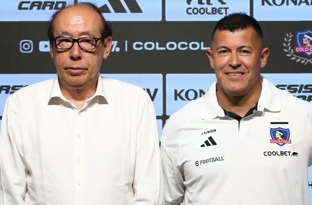 Apoyo de Alfredo Stöhwing sería clave para la continuidad de Jorge Almirón en Colo-Colo.