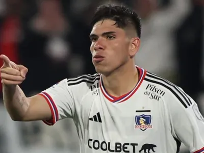 Colo-Colo tiene que tomar una gran decisión: la millonaria cifra debe pagar para comprar y no perder a Carlos Palacios