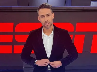 [VIDEO]: La eufórica reacción de Jorge Valdivia al gol de Javier Correa en pleno programa de ESPN